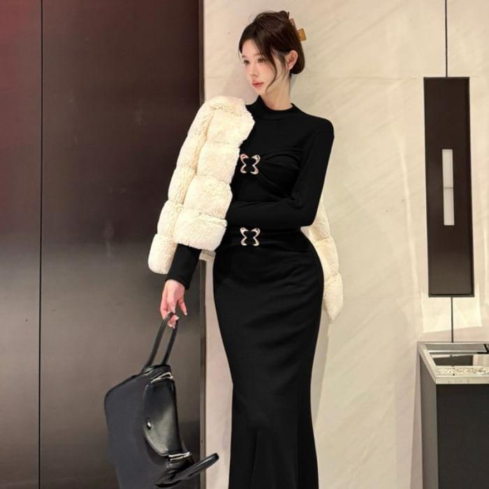 Long-Sleeve Crewneck Knit Maxi Sheath Dress Product Image