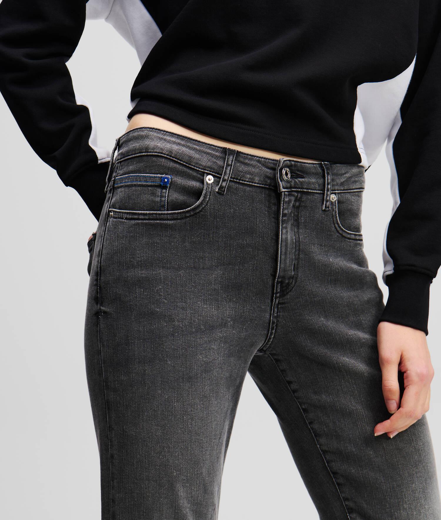 MID-RISE SLIM JEANS Product Image