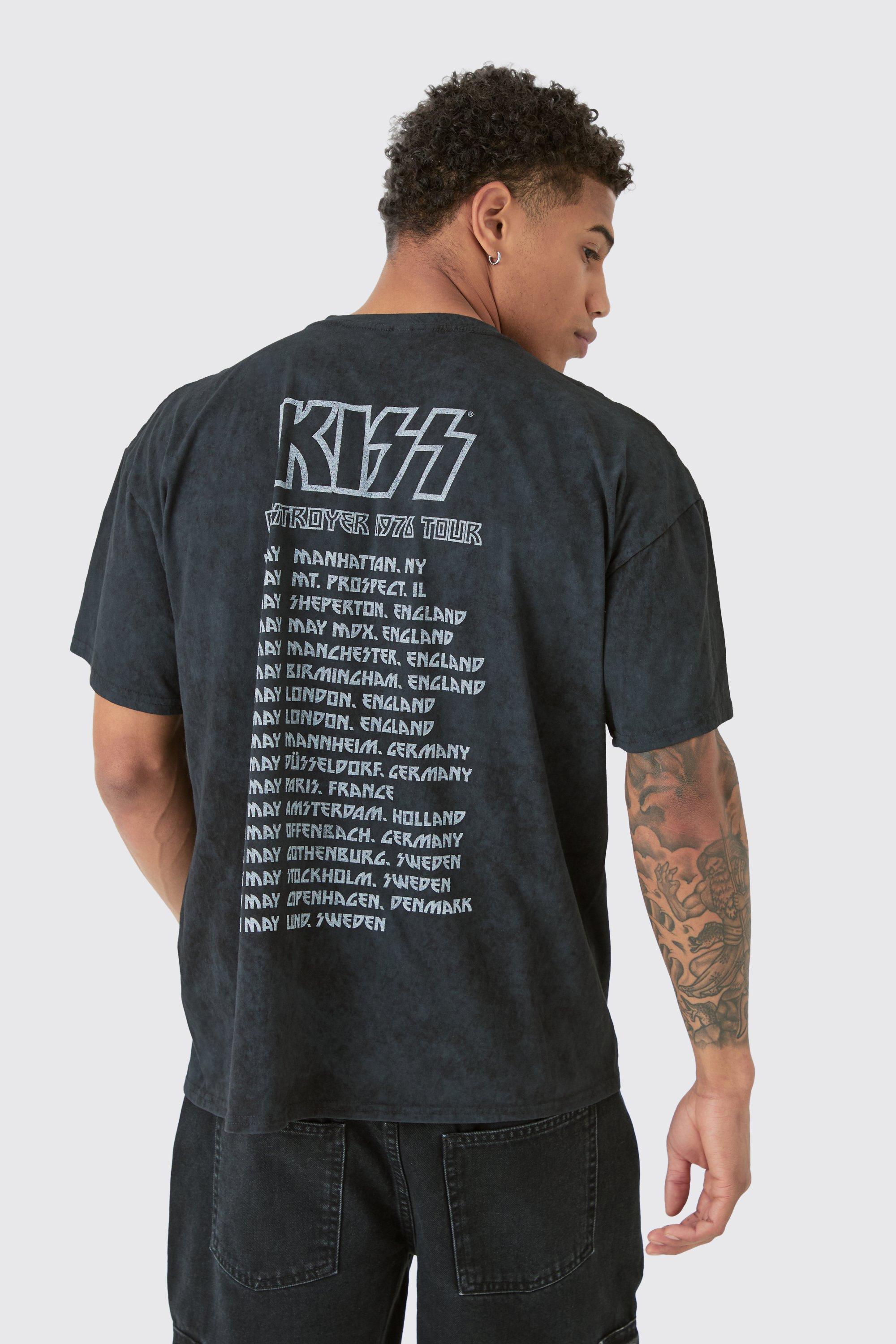 Oversized Kiss Tour Wash License T-shirt | boohooMAN USA Product Image