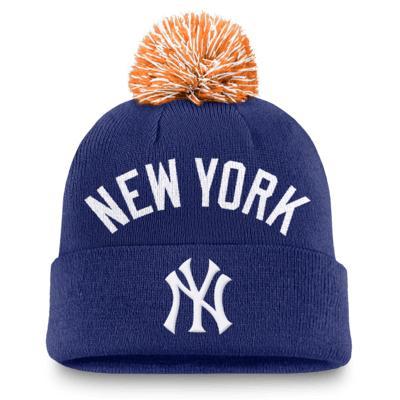 New York Yankees Peak Men's Nike MLB Cuffed Pom Beanie Product Image