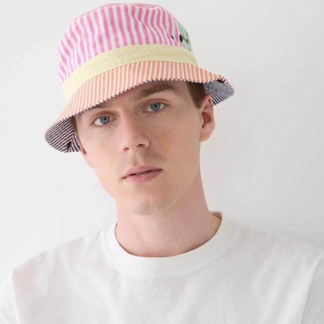 Bucket hat with snaps in cotton poplin Product Image