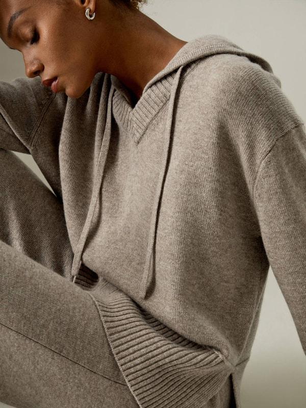 V Neck Wool-Cashmere Blend Hoodie Product Image