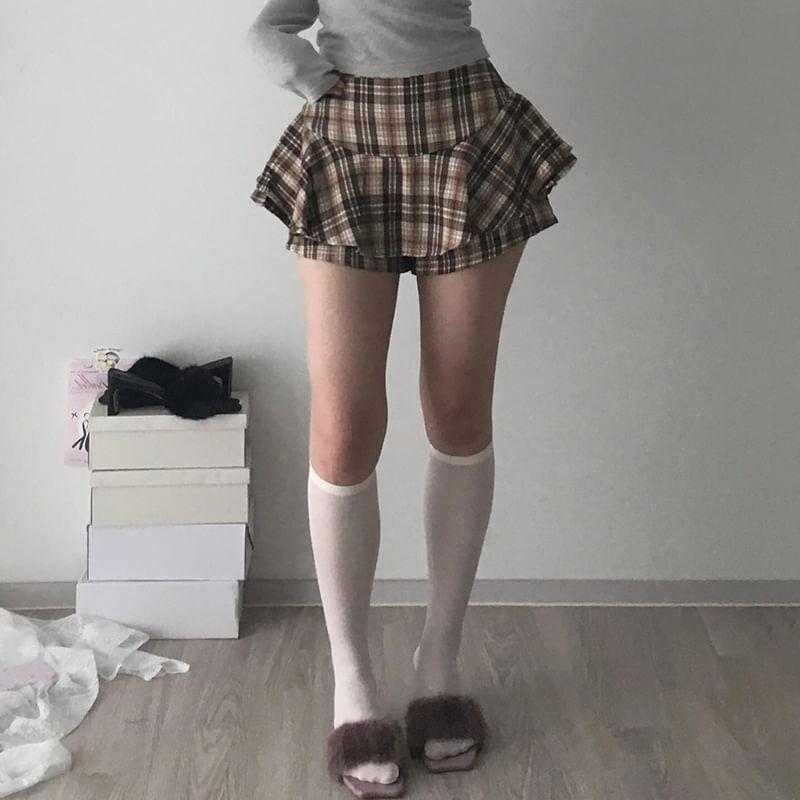 High Waist Plaid Ruffle Skorts Product Image