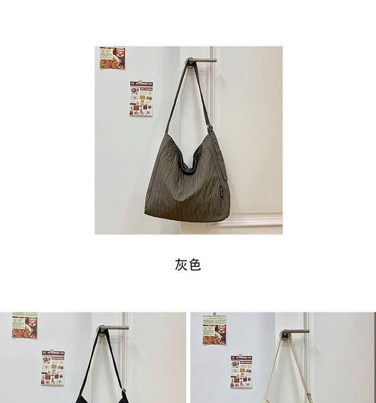 Ribbed Tote Bag Product Image