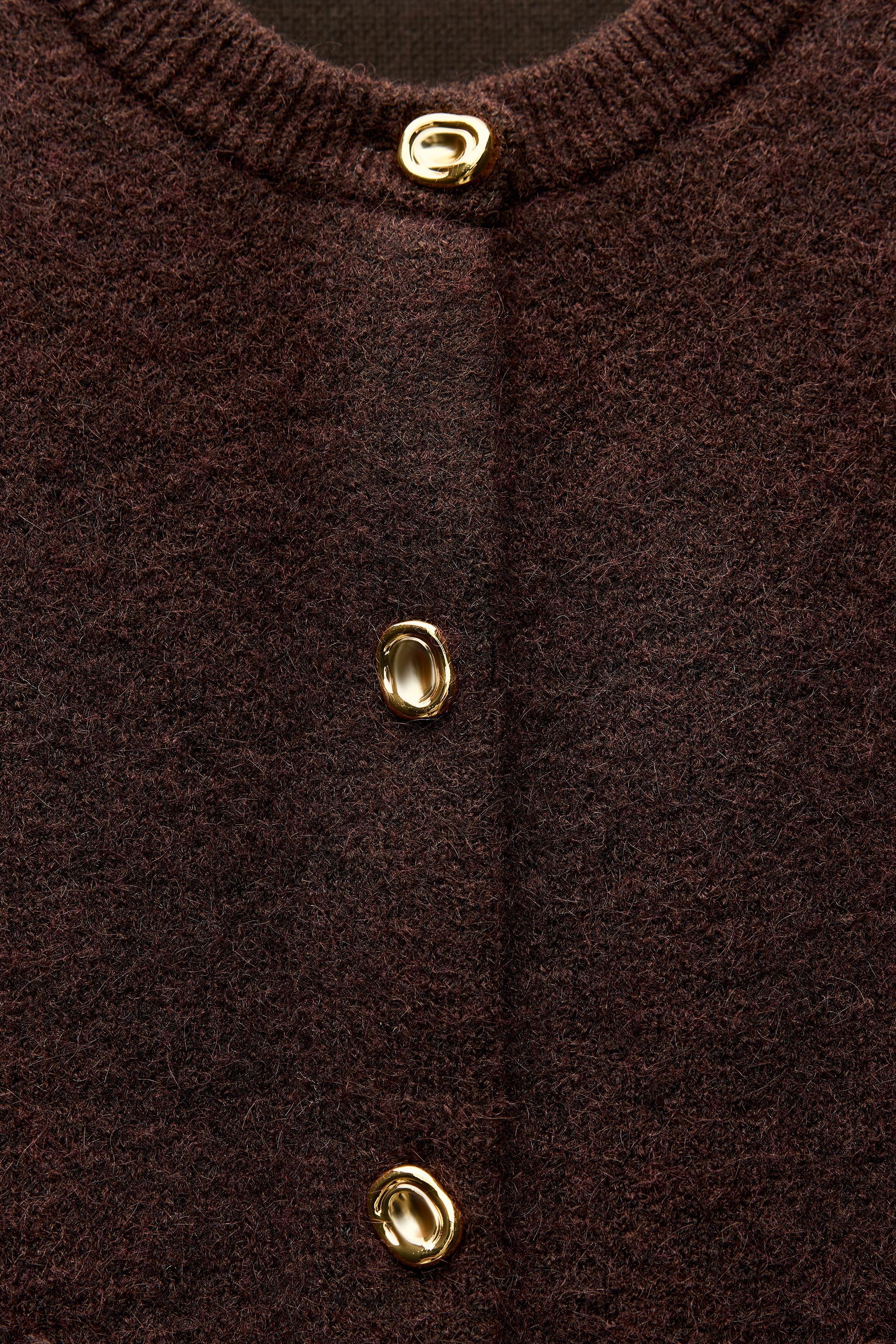 GOLDEN BUTTON KNIT CARDIGAN Product Image