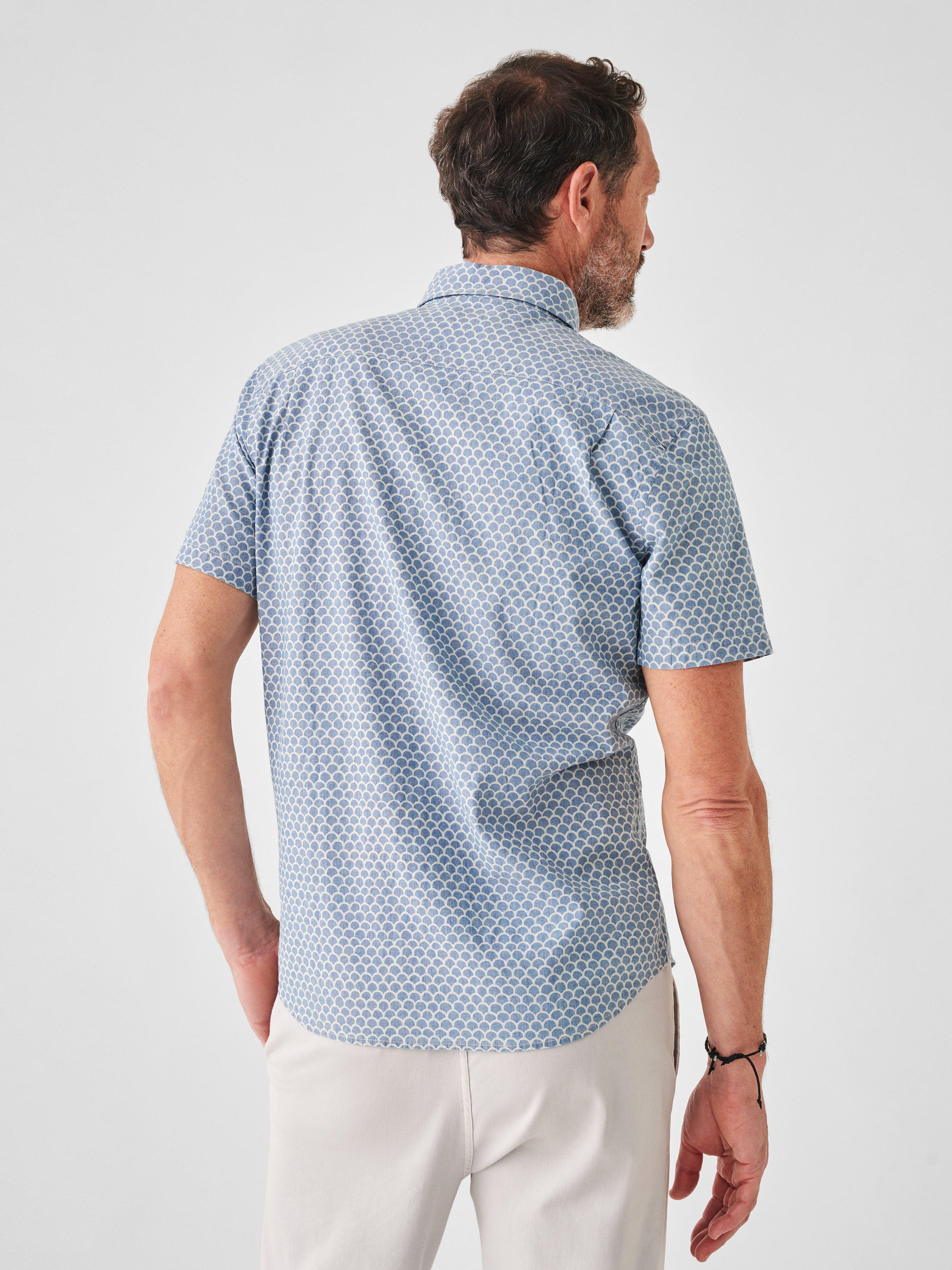 Short-Sleeve Stretch Playa Shirt - Fishscale Redux Male Product Image