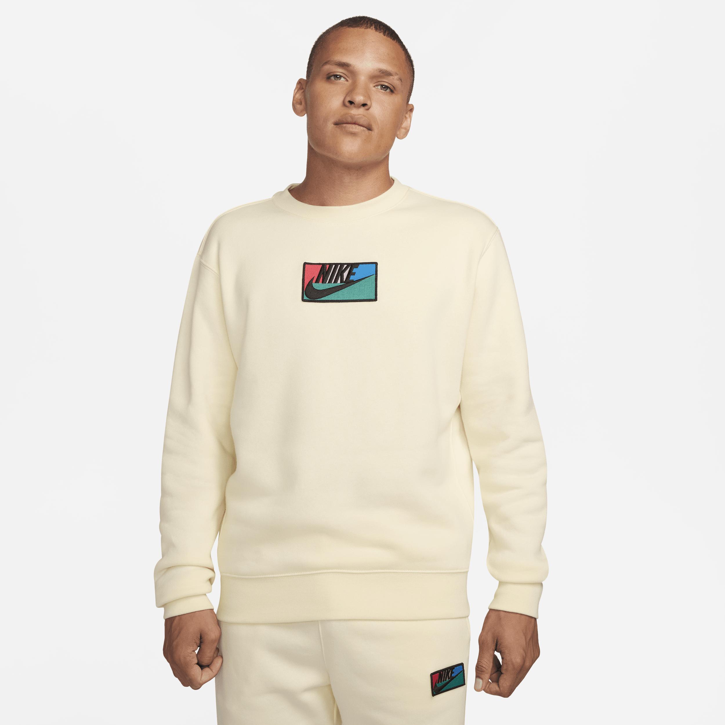 Nike Men's Club Fleece Crew Product Image