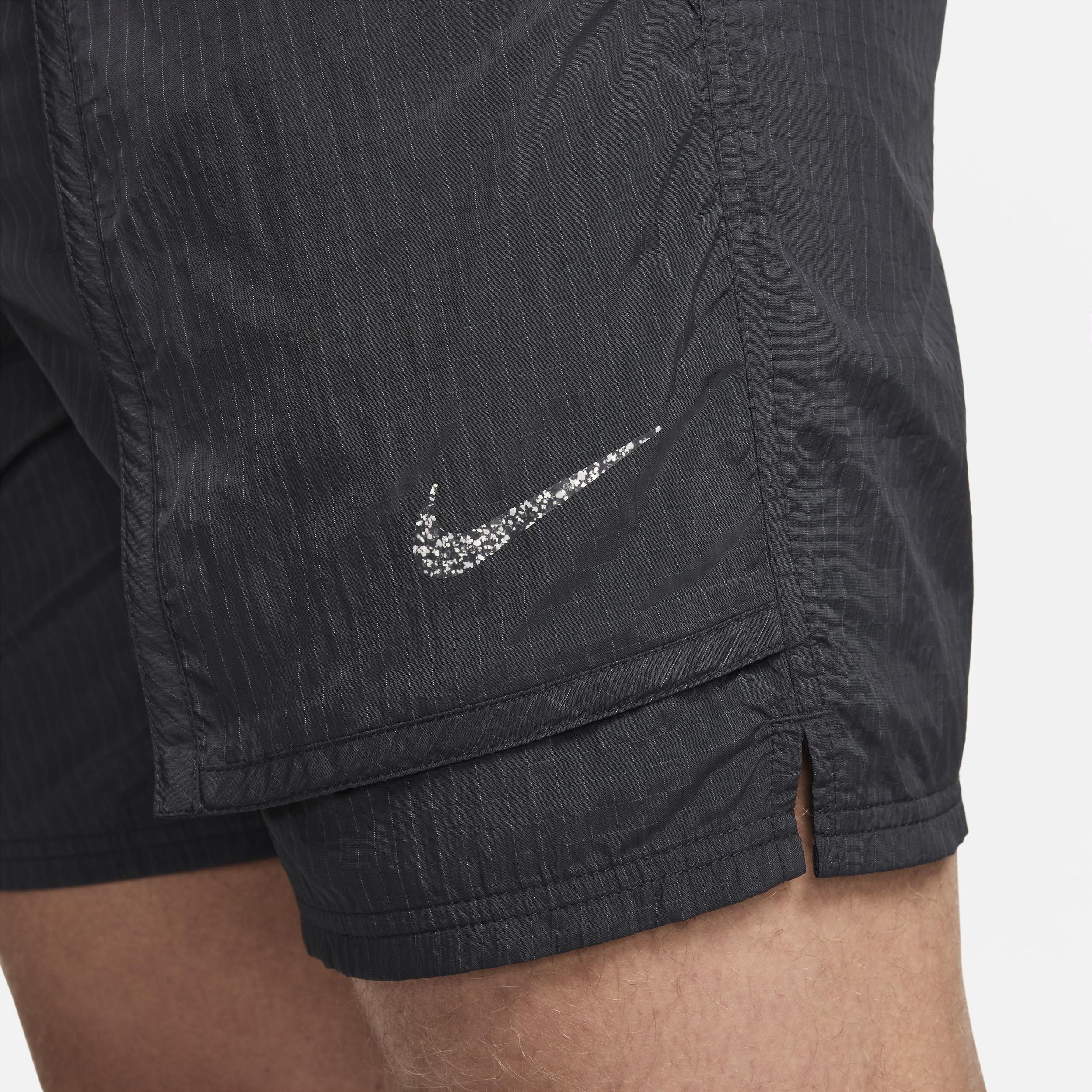 Nike Men's Swim 7" Volley Shorts Product Image