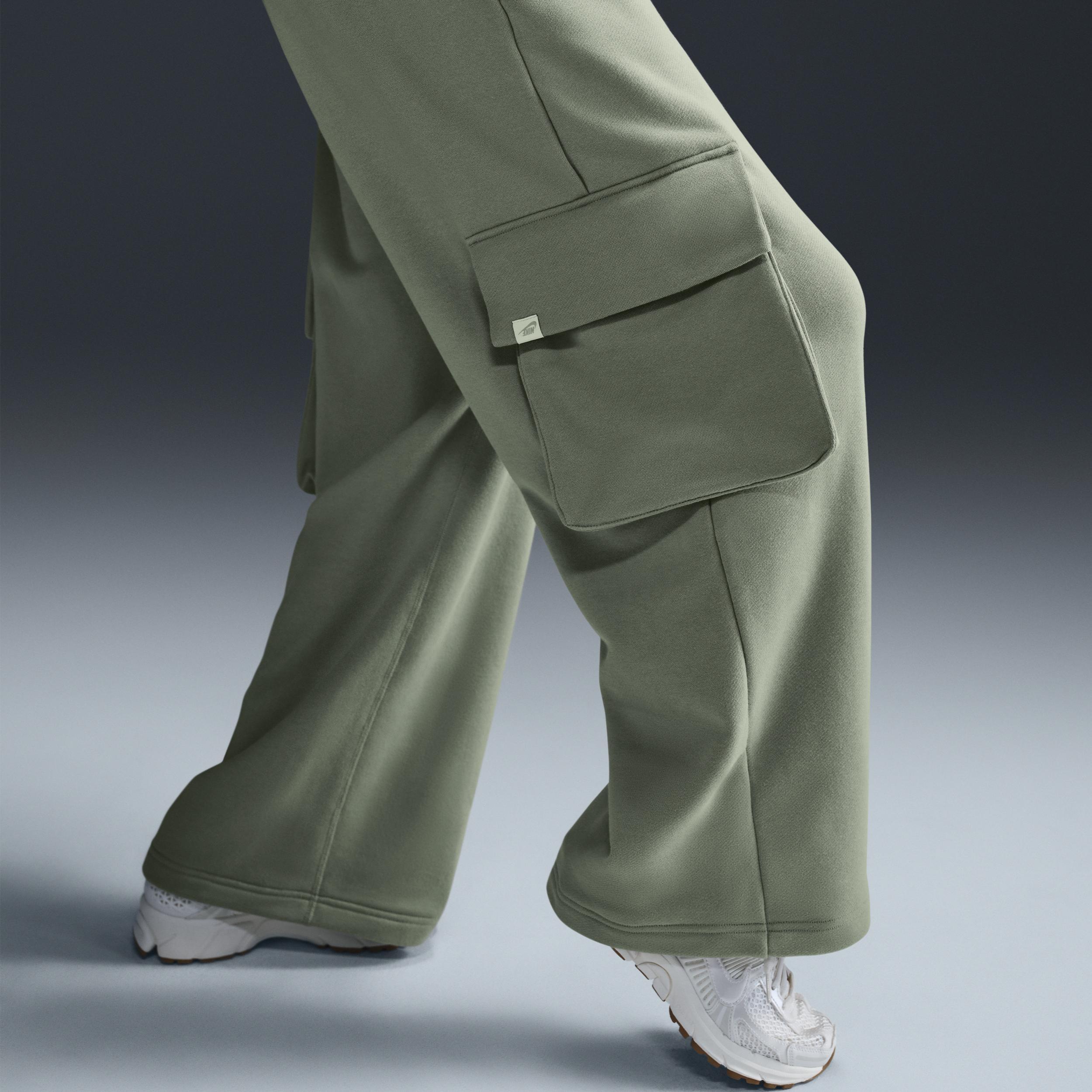 Nike Sportswear Women's Low-Rise Oversized French Terry Open-Hem Pants Product Image