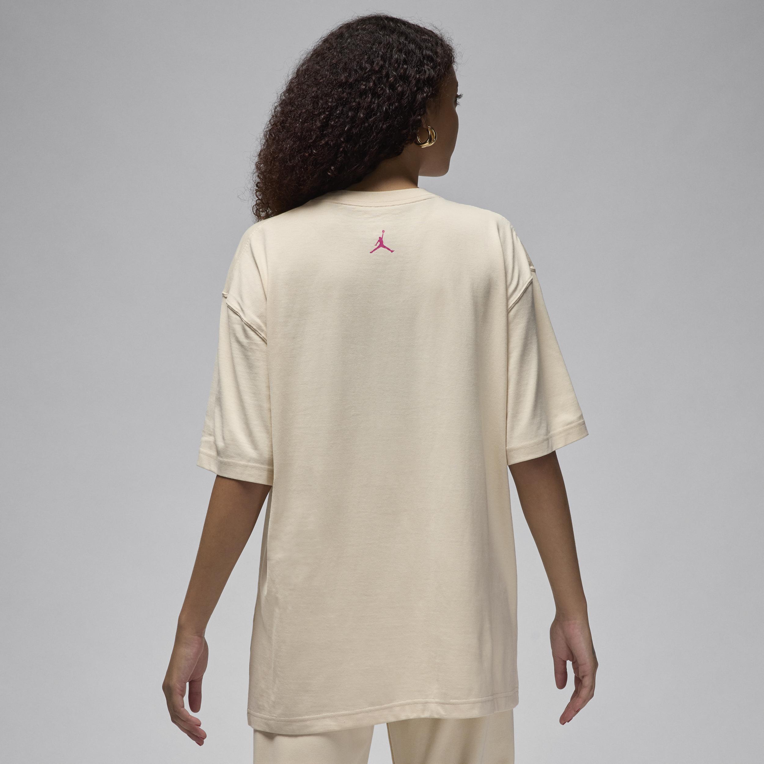 Womens Jordan Oversized Graphic T-Shirt Product Image