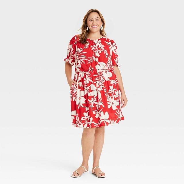 Womens Short Sleeve Mini A-Line Dress - Ava & Viv Red Floral 2X Product Image