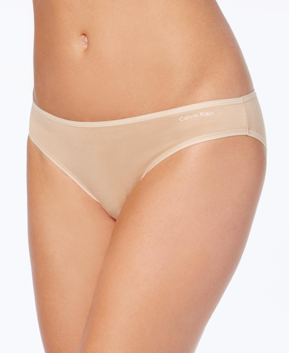 Womens Calvin Klein Form Bikini Panty QD3644 Product Image