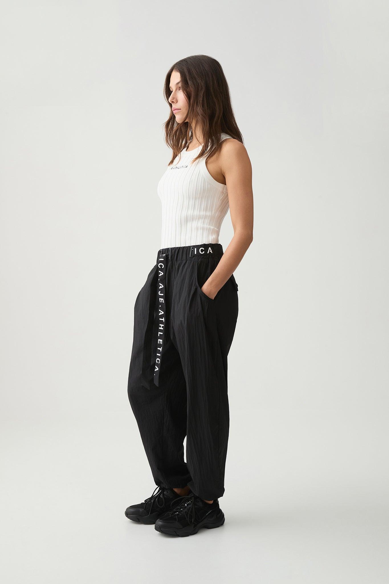 Belted Windbreaker Pant 502 Product Image