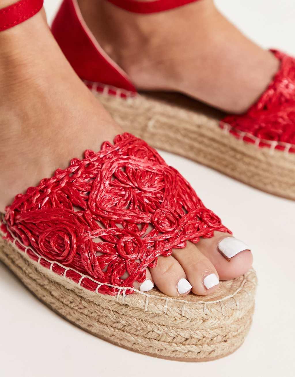 South Beach woven flatform espadrille sandals in red Product Image