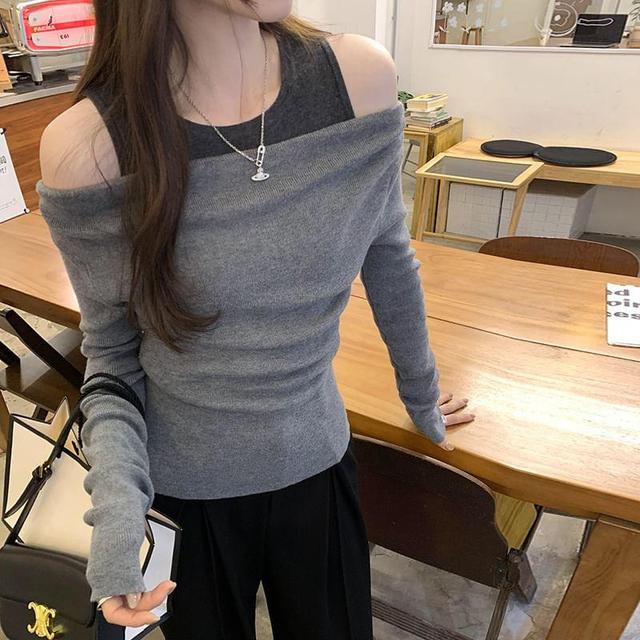 Long-Sleeve Crew Neck Cold Shoulder Mock Two-Piece Two Tone Knit Top Product Image