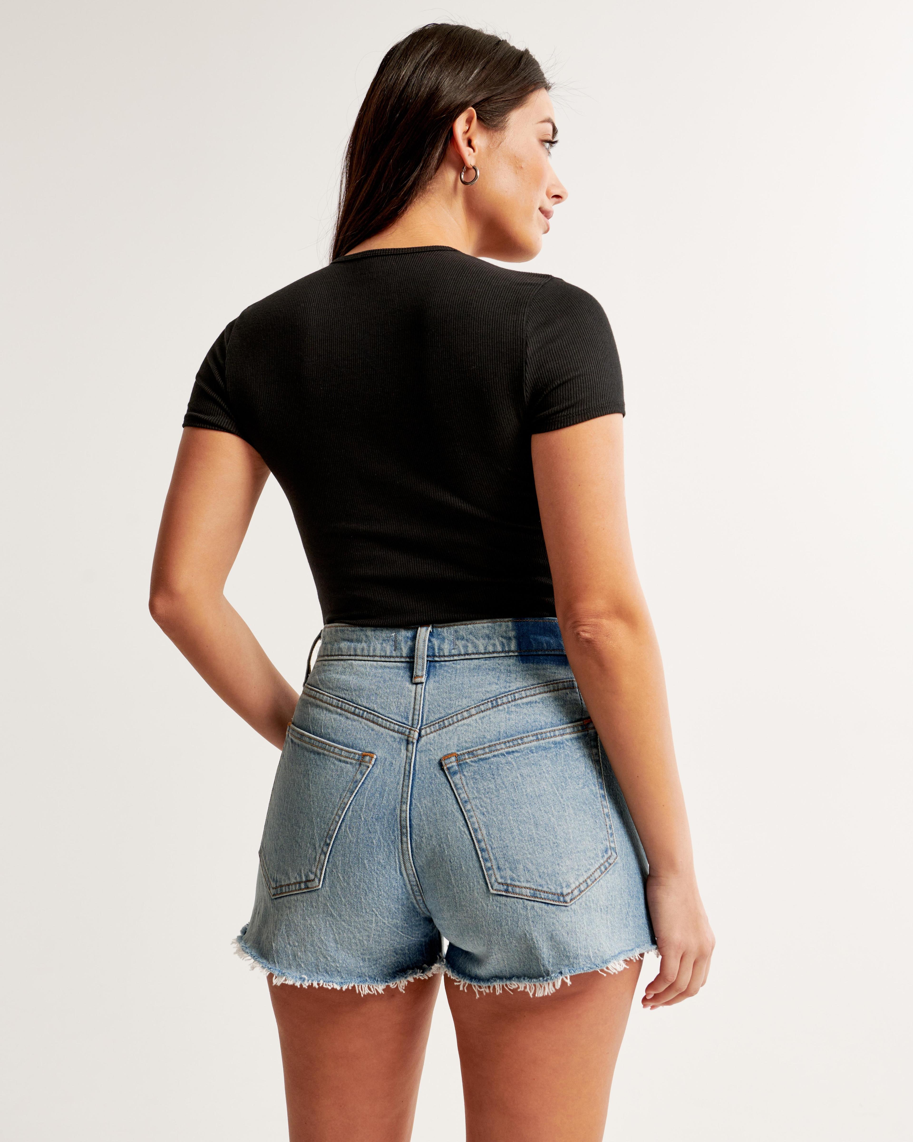 Curve Love High Rise Mom Short Product Image