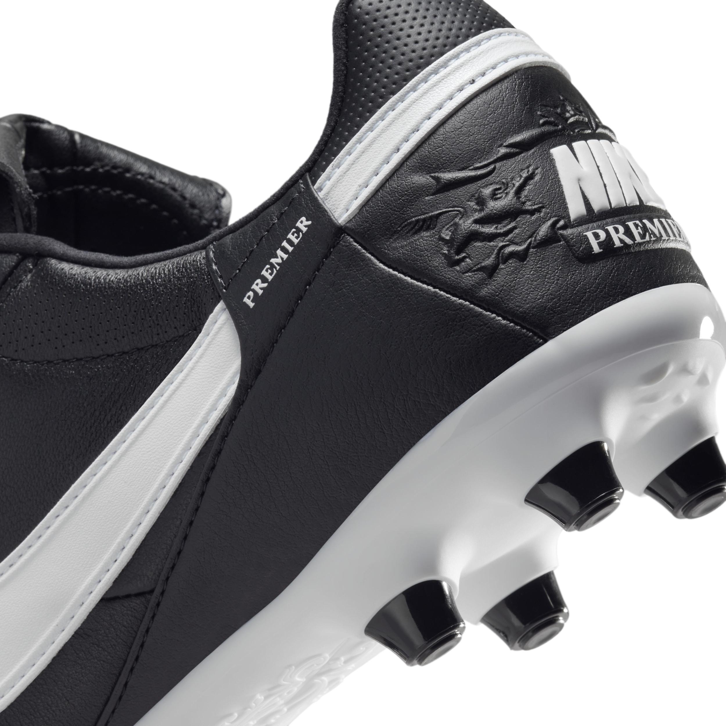 Nike Men's Premier 3 FG Low-Top Soccer Cleats Product Image