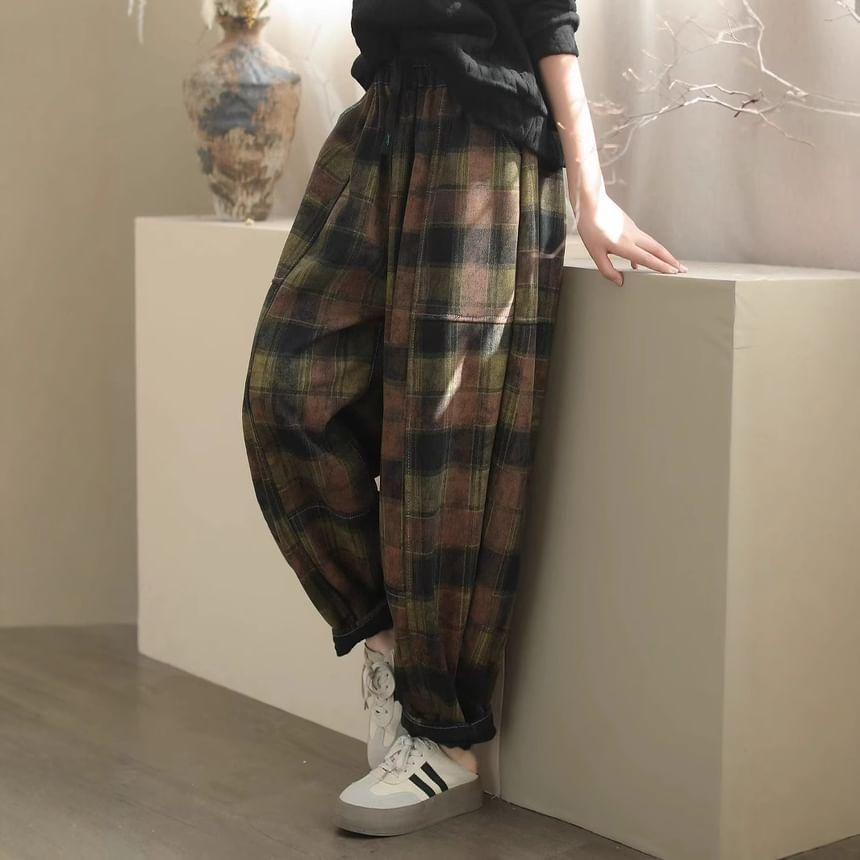 Drawstring Waist Plaid Fleece-Lined Barrel Leg Pants Product Image