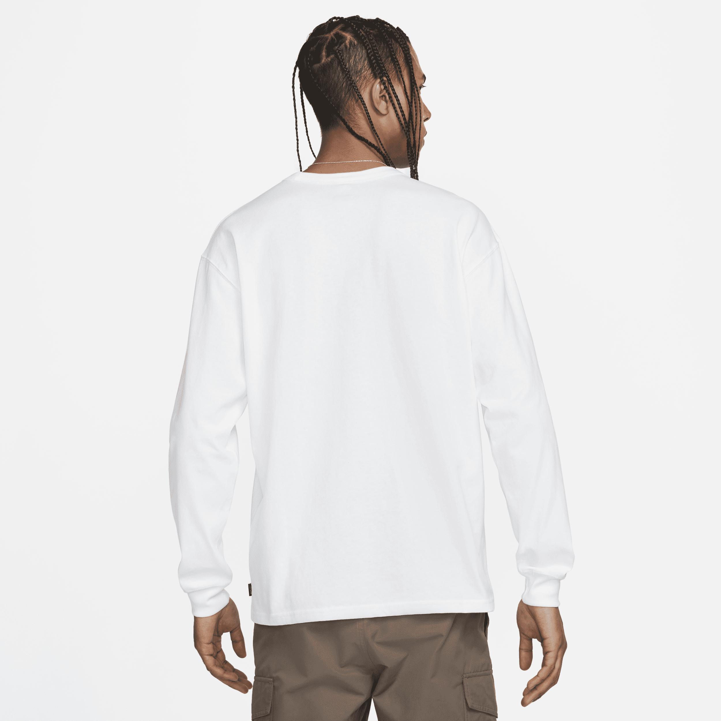 Nike Sportswear Premium Essentials Long Sleeve T-Shirt Product Image