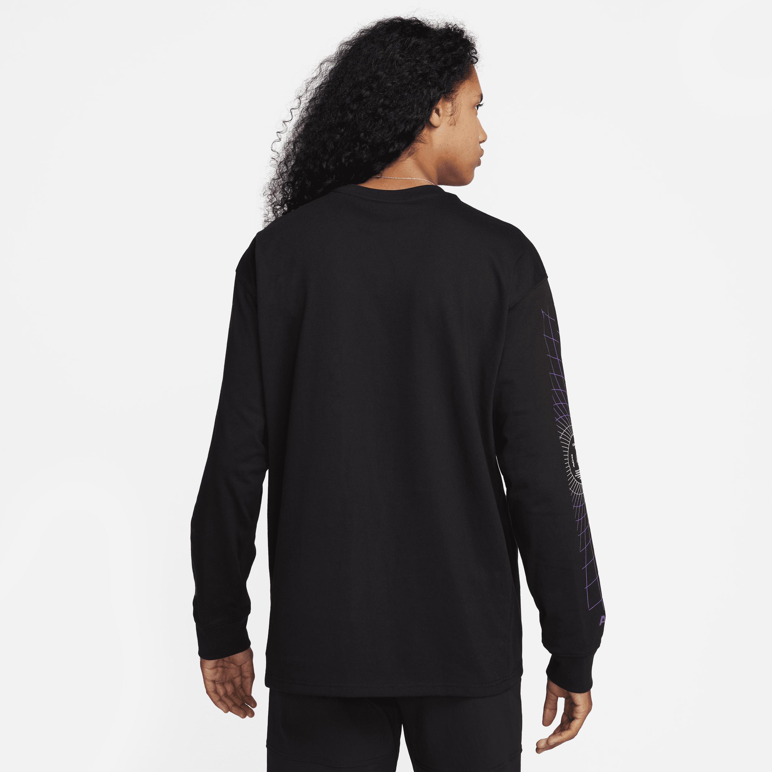 Men's Nike ACG "Manhole" Long-Sleeve T-Shirt Product Image