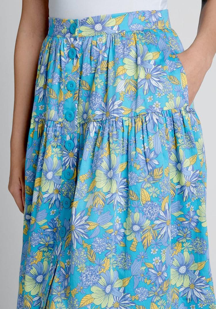 Daisies At Nightfall Tiered Midi Skirt Product Image