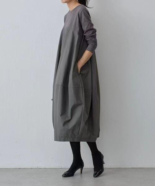 Long-Sleeve Crew Neck Plain Midi Smock Dress Product Image