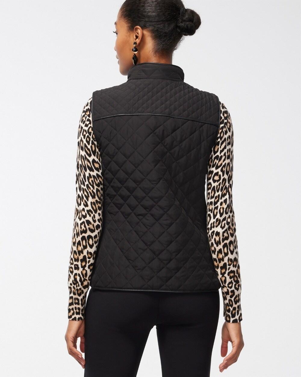 Rib Trim Quilted Vest Product Image