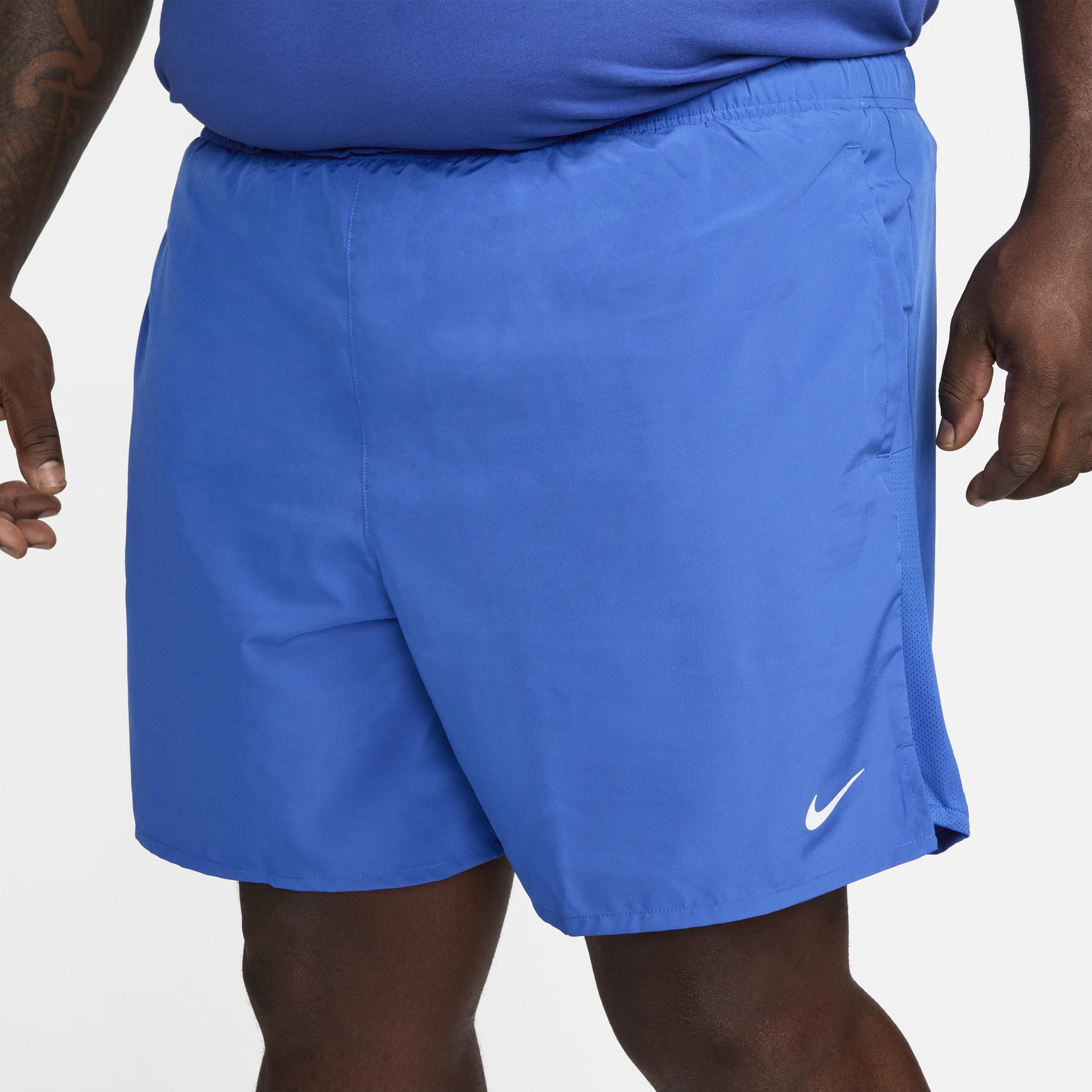 Nike Men's Challenger Dri-FIT 7" Brief-Lined Running Shorts Product Image