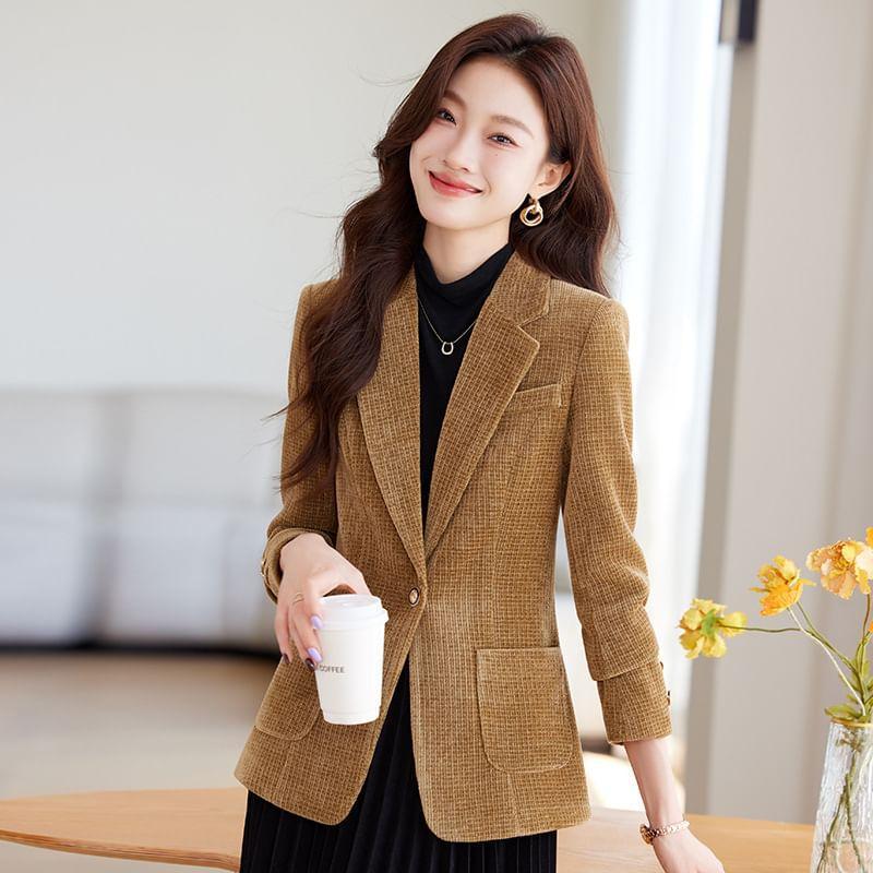 Notch Lapel Plain Single-Button Blazer Product Image