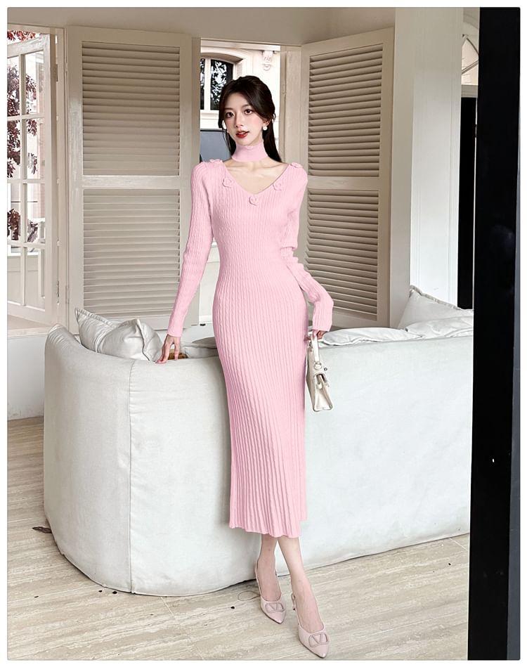 Set: Long-Sleeve Plain Flower Accent Ribbed Midi Sheath Knit Dress + Choker Product Image