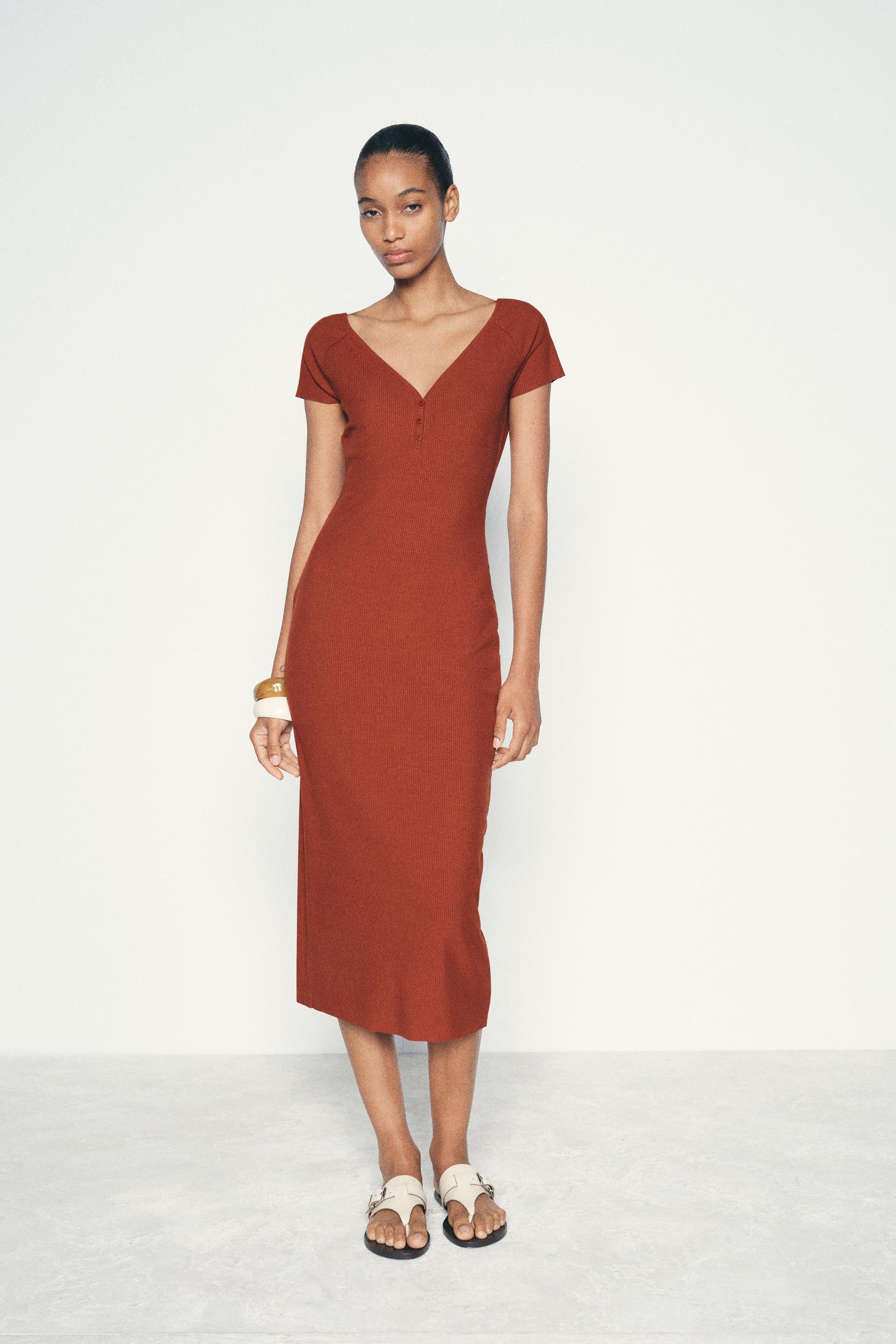 RIBBED MIDI DRESS Product Image