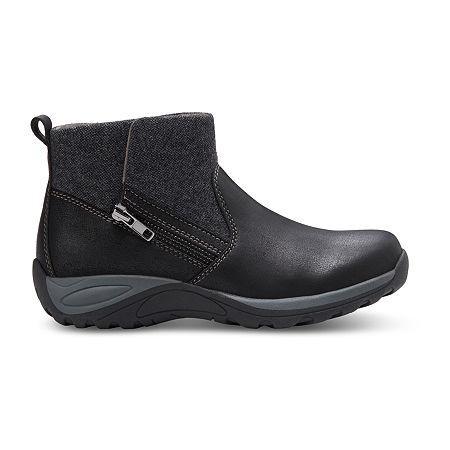 Eastland Betty Womens Ankle Boots Black Product Image