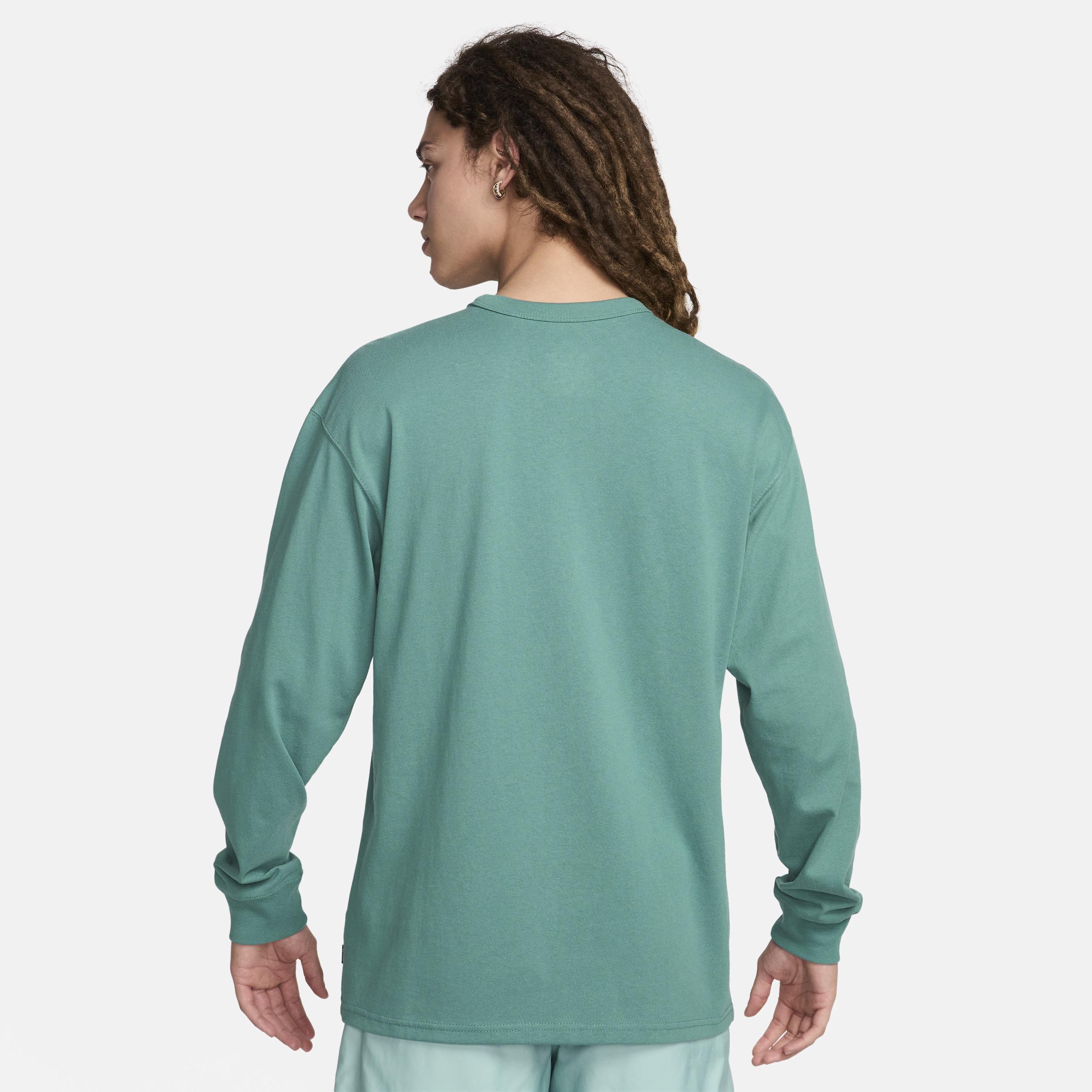 Men's Nike Sportswear Premium Essentials Long-Sleeve T-Shirt Product Image