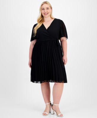 Trendy Plus Size Pleated Chiffon Midi Dress Product Image