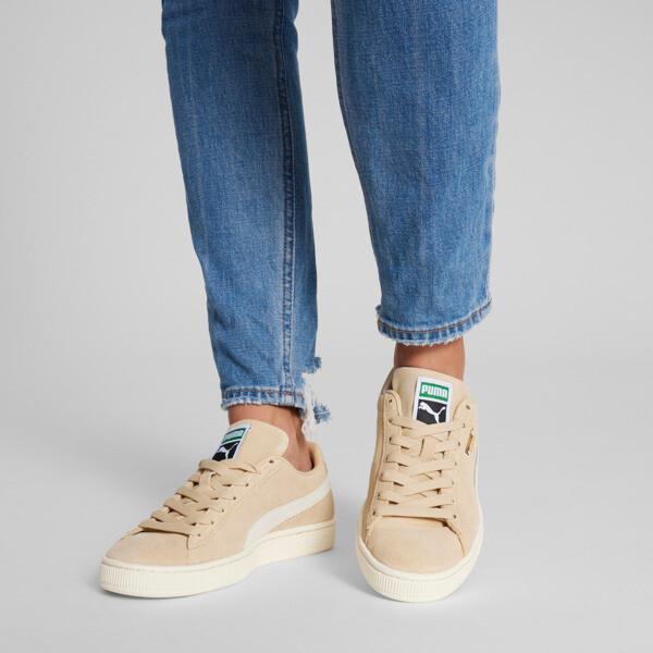 PUMA Suede Classic XXI Women's Sneakers in Granola/Warm White Product Image