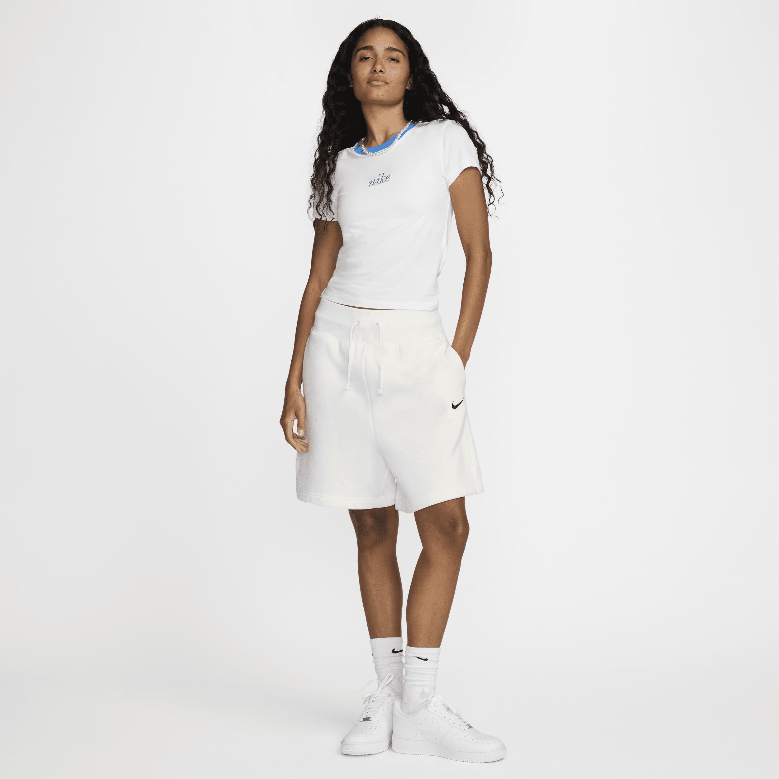 Nike Sportswear Chill Knit Women's Slim Cropped Tee Product Image