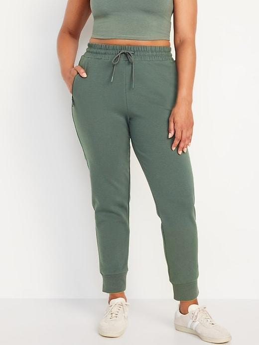 High-Waisted Dynamic Fleece Joggers Product Image