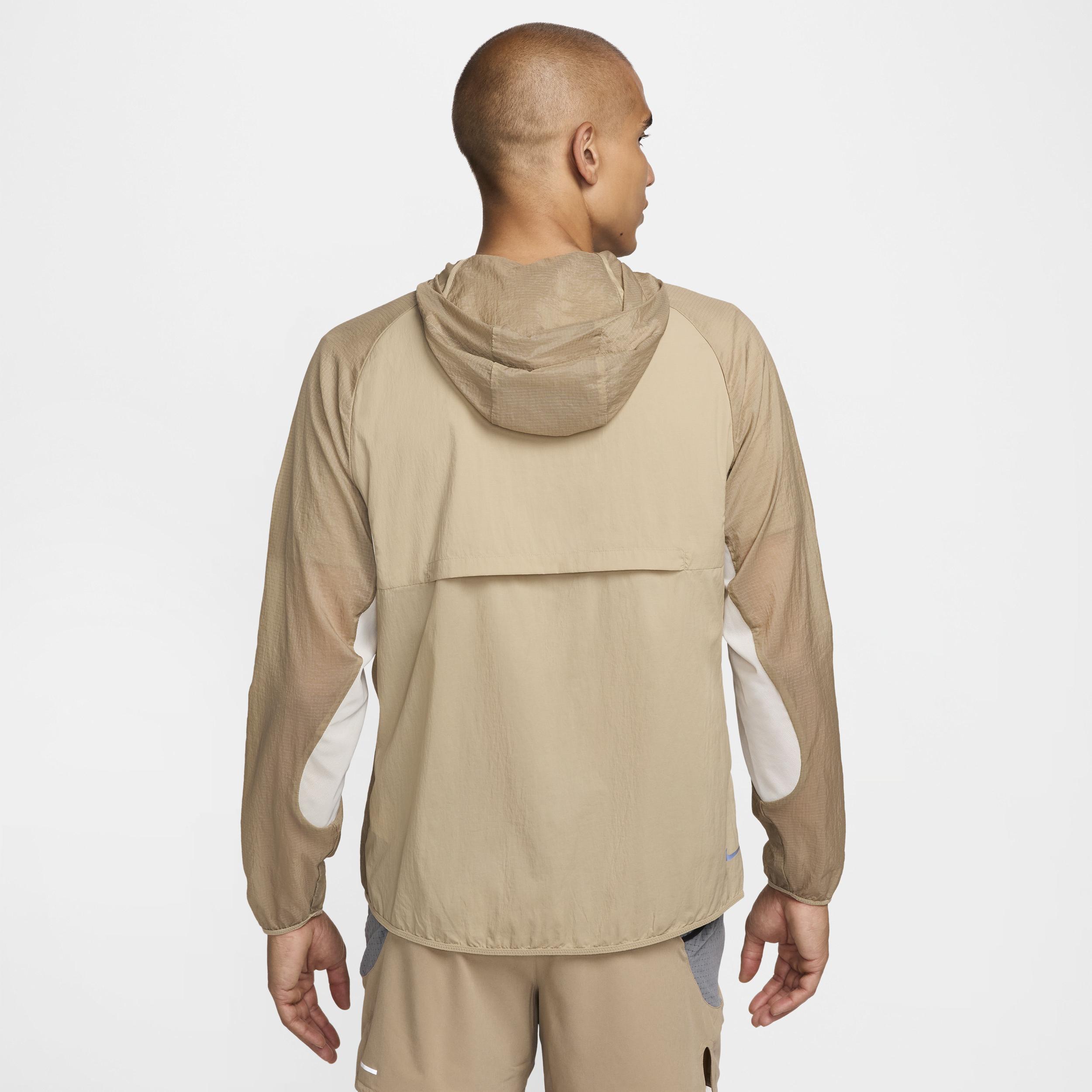 Nike Men's Trail Aireez Running Jacket Product Image