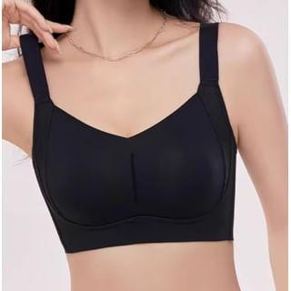 Plain Wireless Bra Product Image