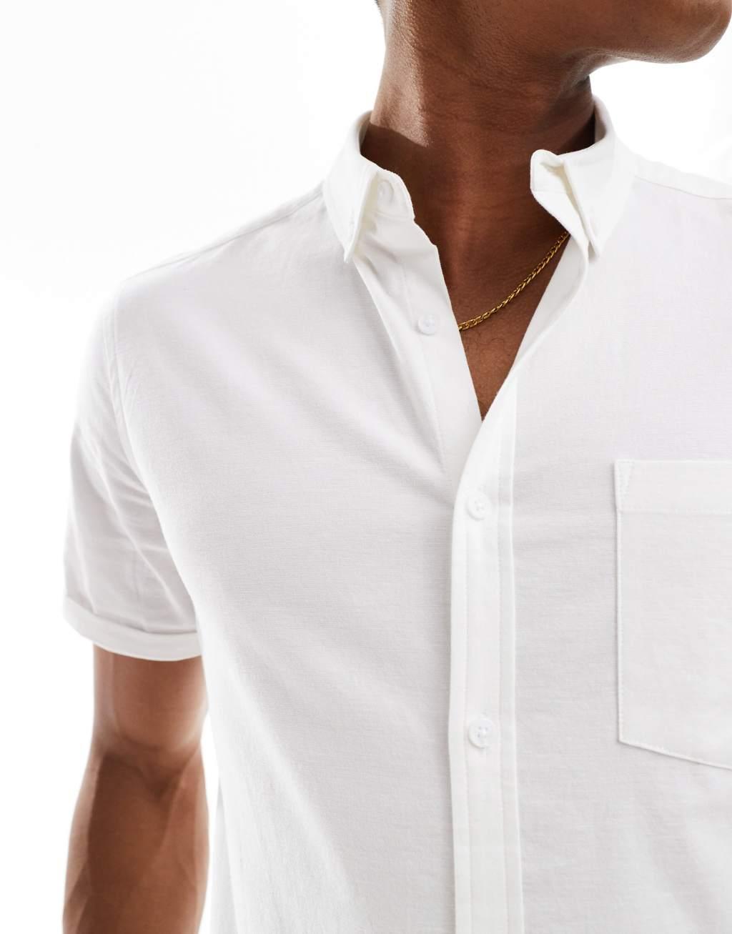 ASOS DESIGN short sleeve slim fit oxford shirt in white Product Image