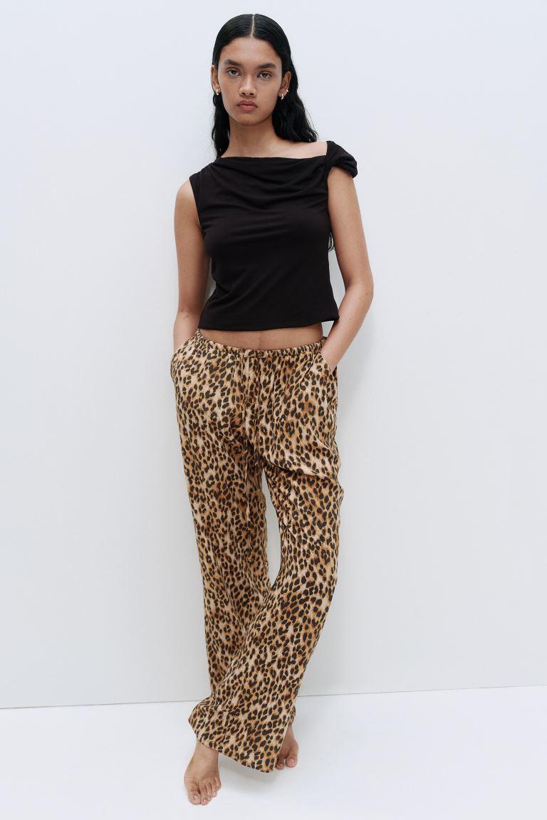 Low-Waist Drawstring Pants product image