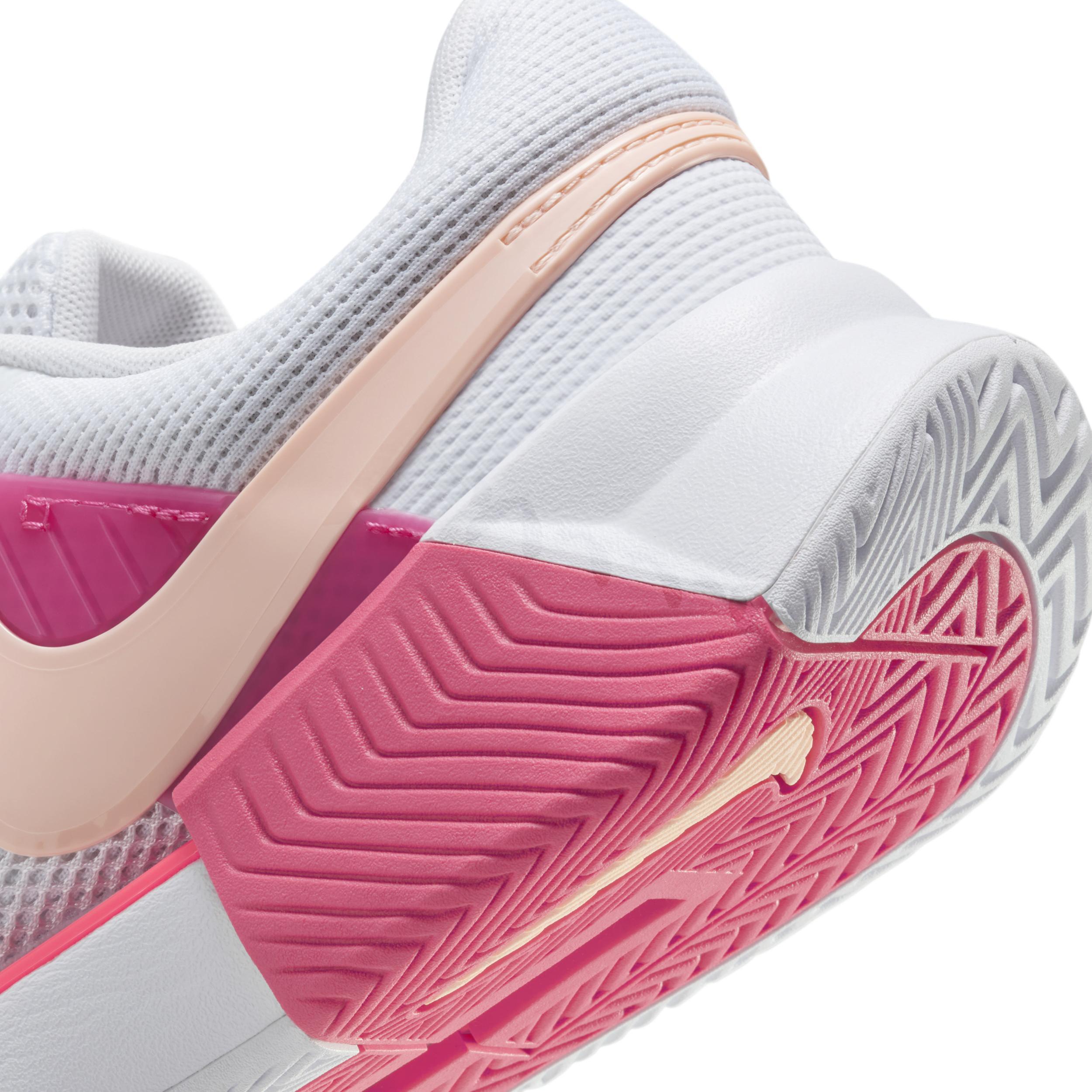 Nike Women's Zoom GP Challenge 1 Hard Court Tennis Shoes Product Image