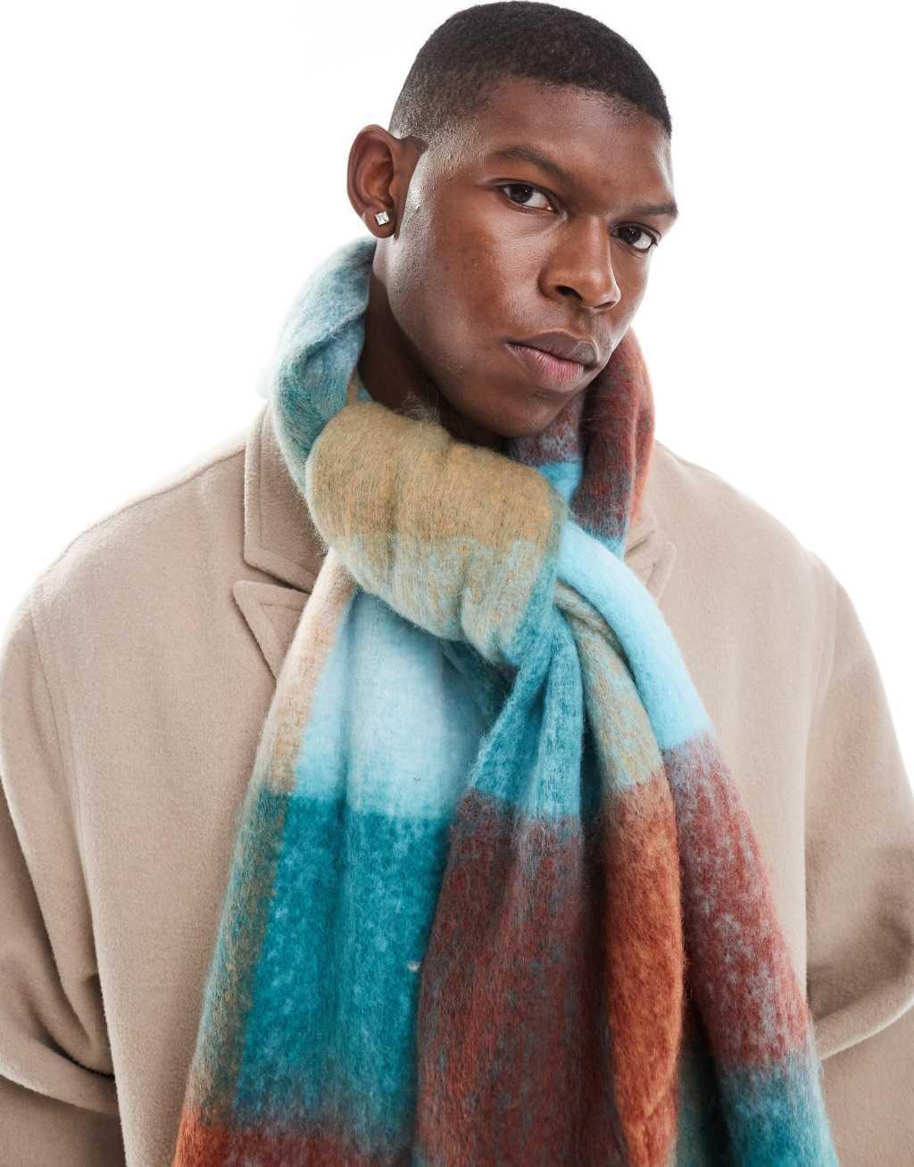 Bershka check scarf in green  Product Image