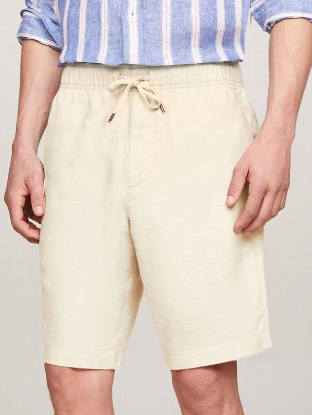 Tommy Hilfiger Men's Linen Blend Pull-On Short Product Image