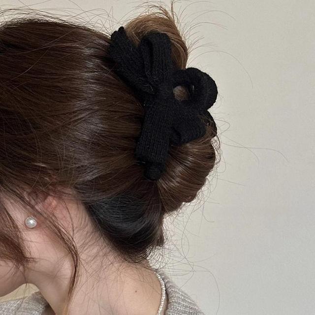 Bow Knit Hair Claw Clip Product Image