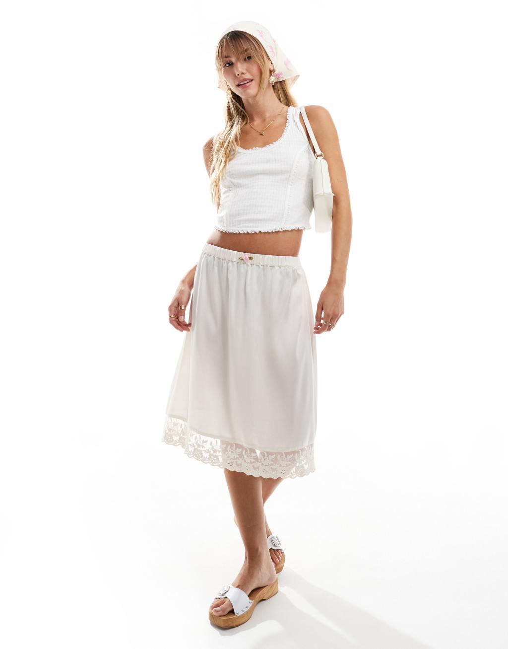 Miss Selfridge lace tank top in white Product Image