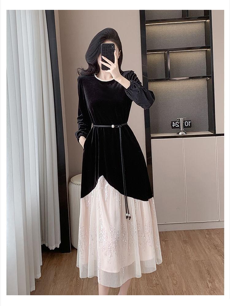 Long-Sleeve Crewneck Velvet Midi A-Line Dress Product Image