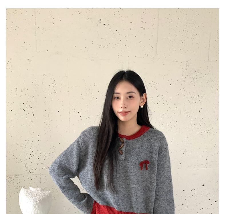 Crewneck Two Tone Sweater Product Image