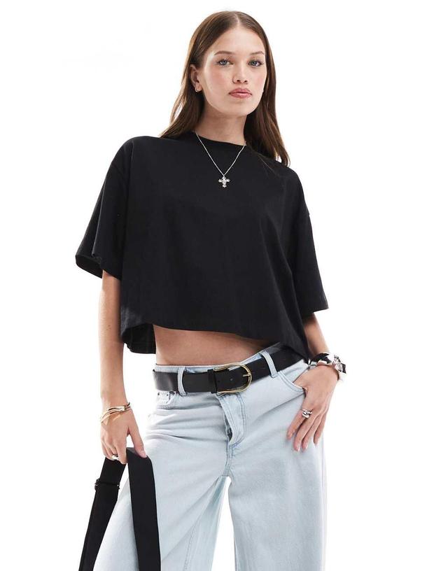 ASOS DESIGN boxy cropped t-shirt in black Product Image