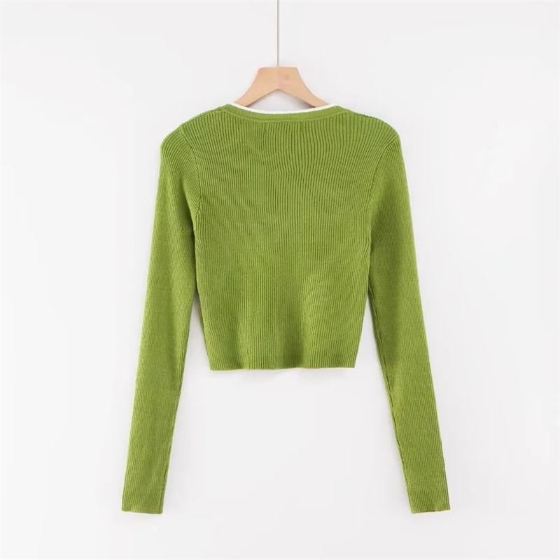 V-Neck Contrast Trim Crop Sweater Product Image